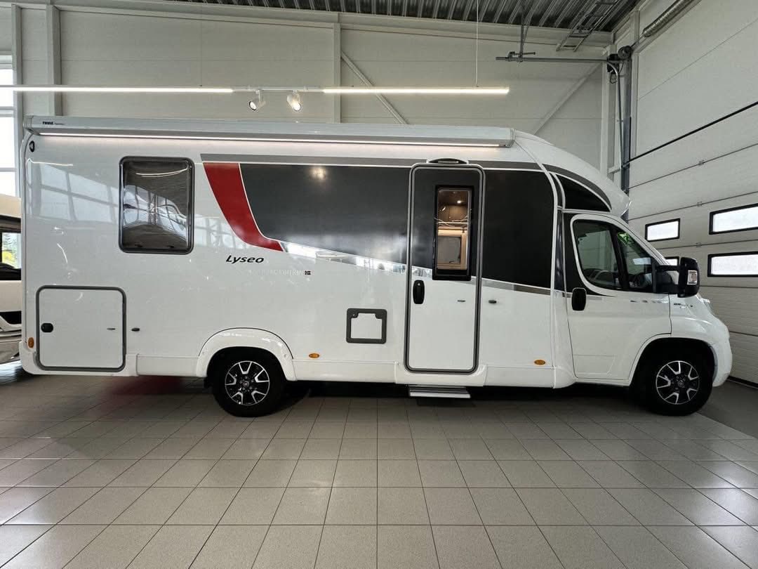 Bürstner Lyseo TD 734 - Imagen Principal